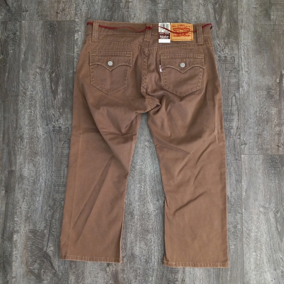 SALE!! Levis misses size 12 low rise cropped pants NWT - Picture 2 of 9